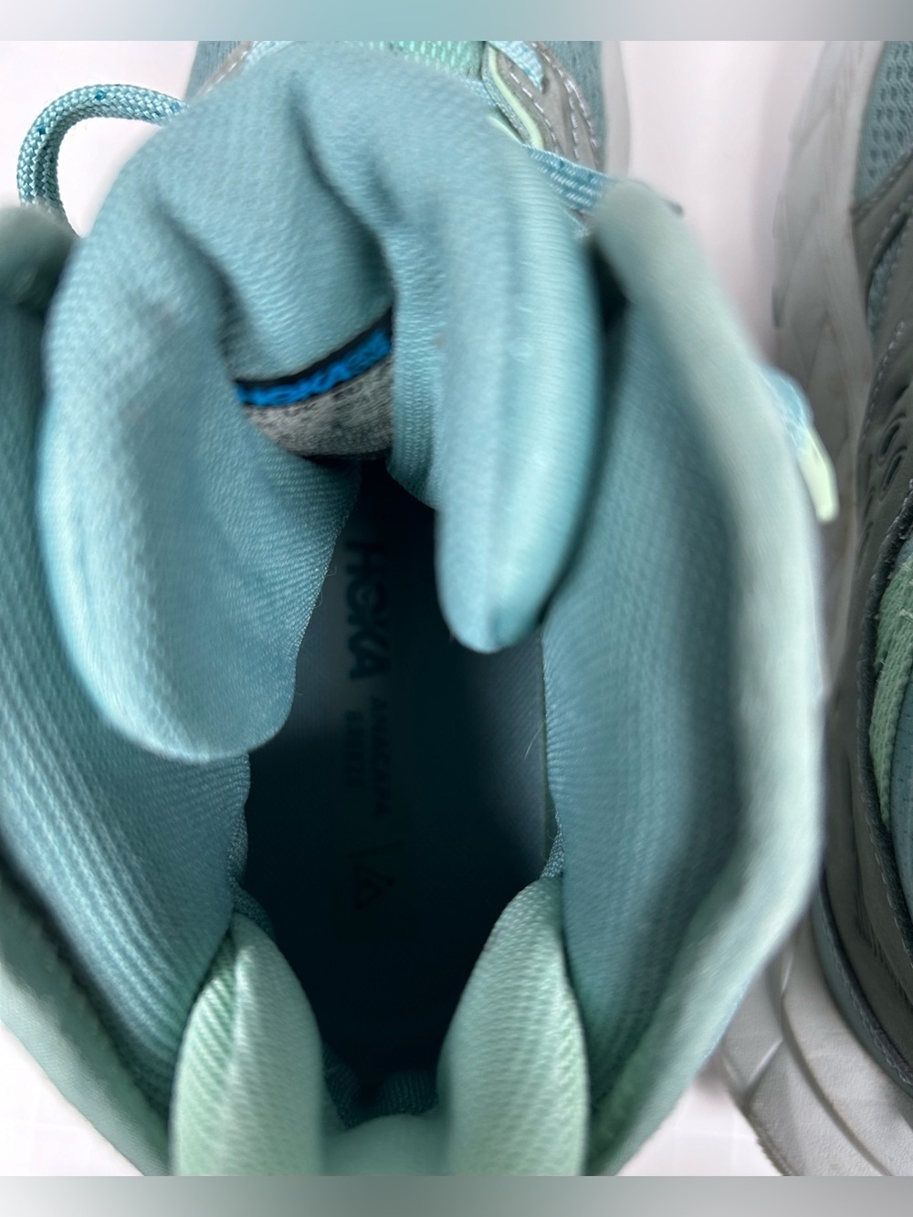 HOKA Women's Anacapa Breeze Mid hiking boots in the Trellis/Mist Green colorway - Picture 9 of 11
